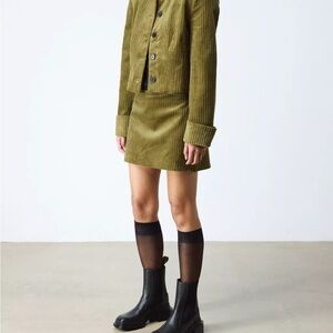 Dr. Martens Black Maybole Chelsea Boots